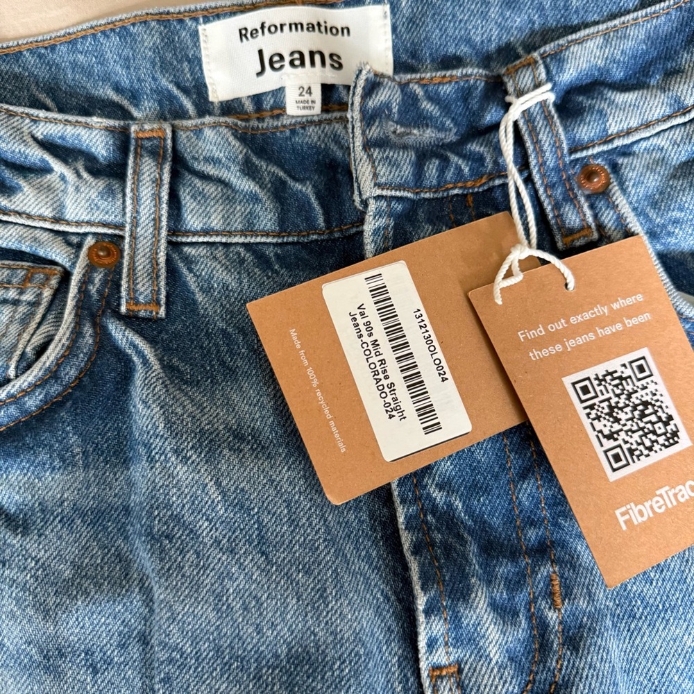 Reformation Val 90s Mid Rise Straight Jeans Size 24 - Picture 5 of 5